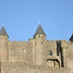 Near Carcassonne With Heated Pool וילה