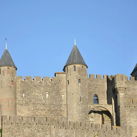 Near Carcassonne With Heated Pool Villa