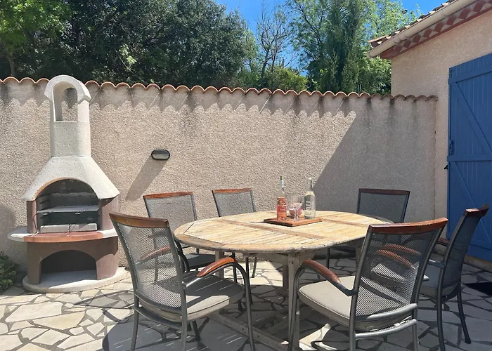 Near Carcassonne With Heated Pool *